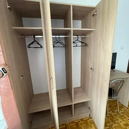 Jasminowa アパート *